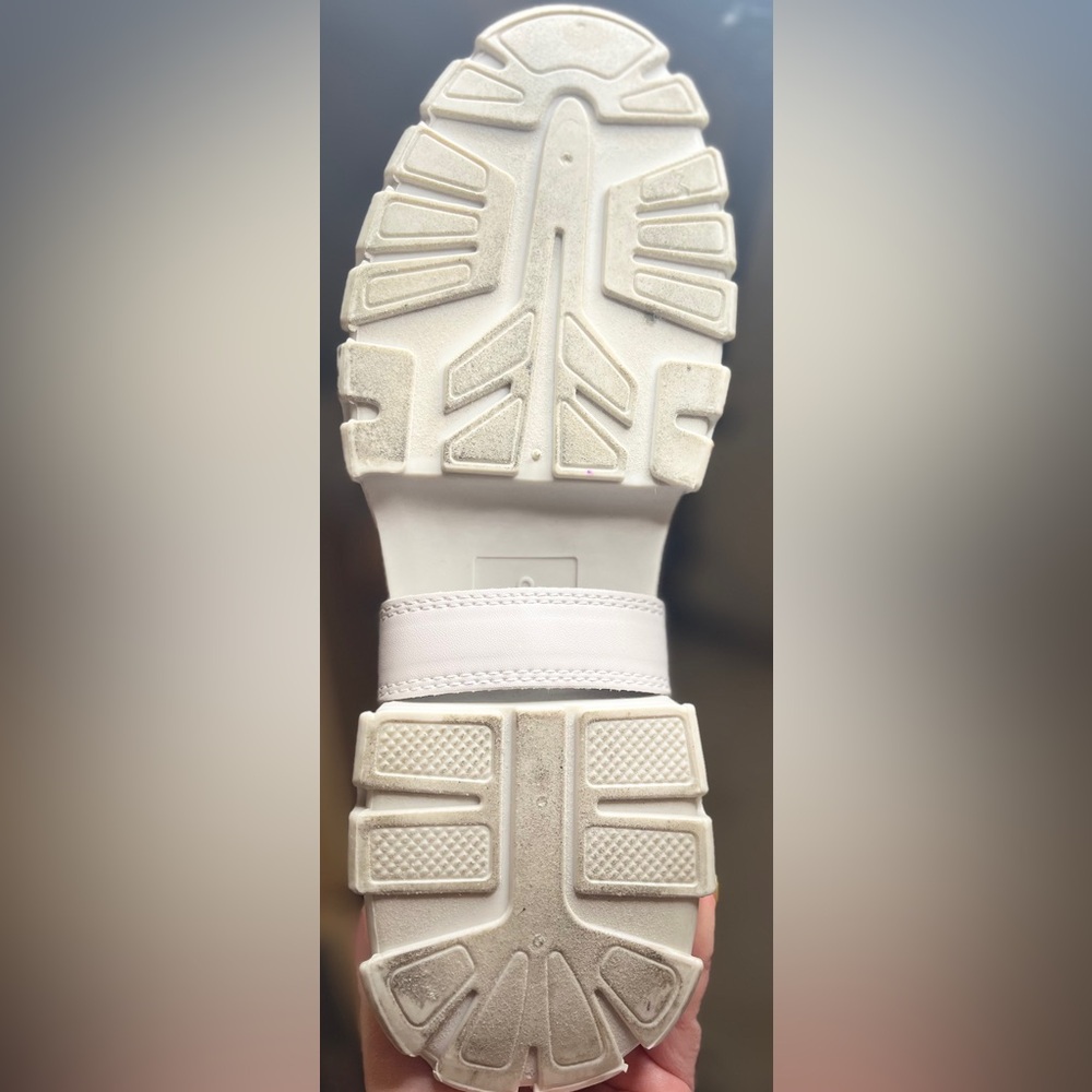 Karl Lagerfeld White Biker Boots - Picture 7 of 10
